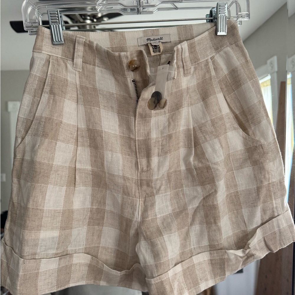 Madewell Women's Tan Plaid Shorts